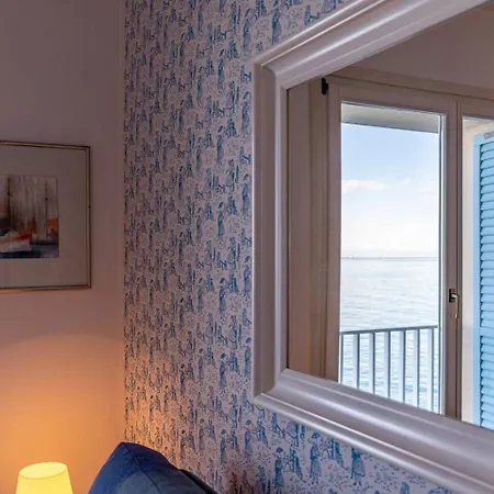 Apartment Seafront Punta Piran