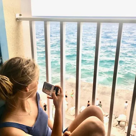 Seafront Punta Apartment *