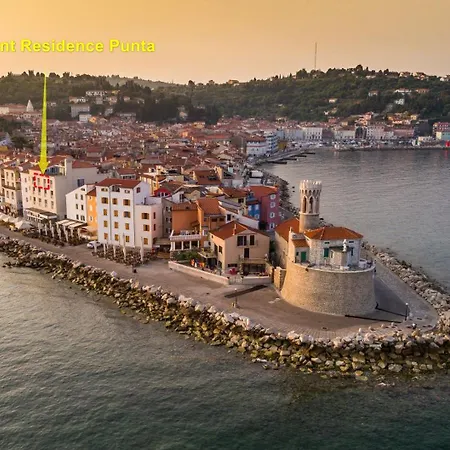 Apartment Seafront Punta *